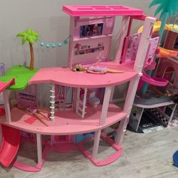 Barbie Doll Dream House