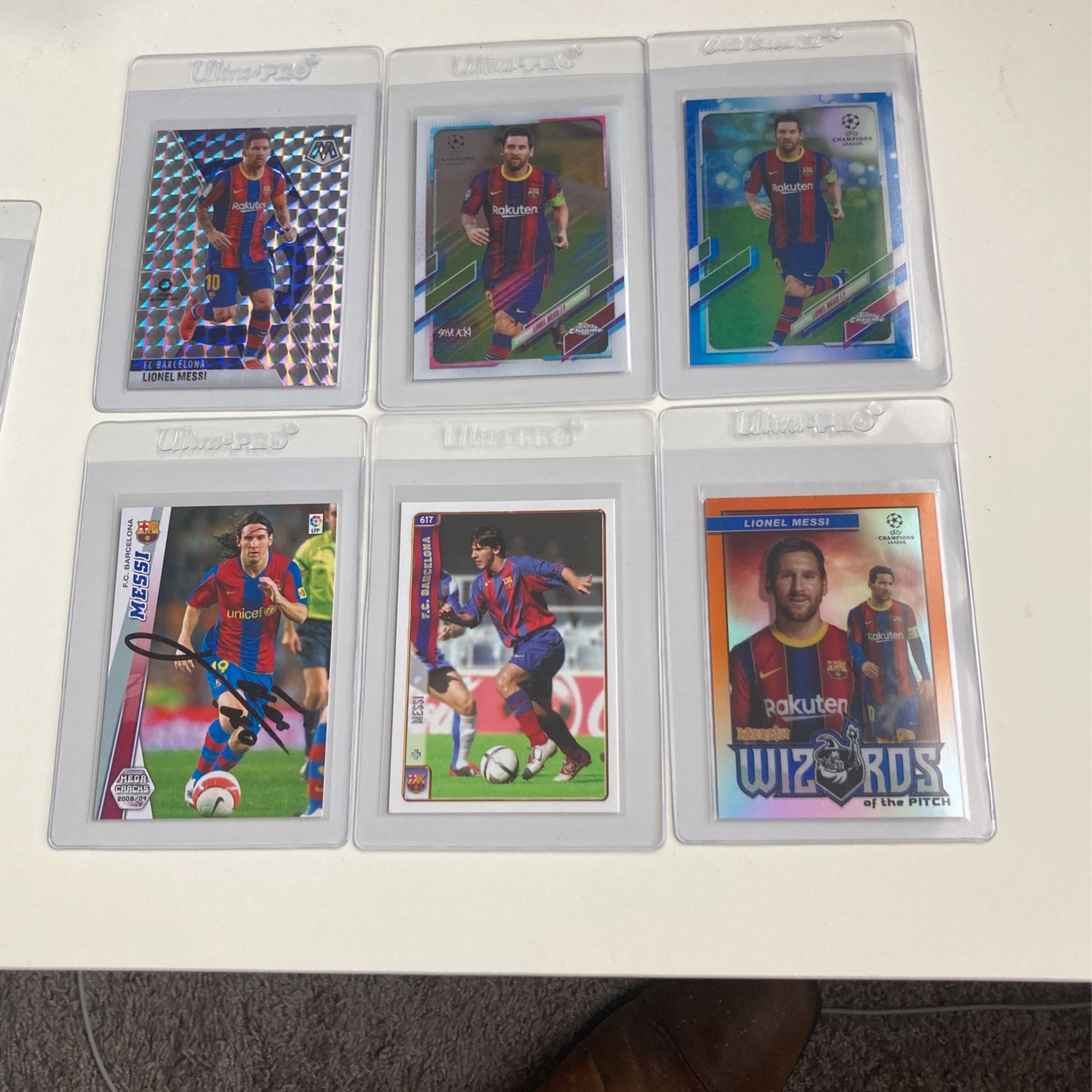 RC & low Numbered Lot MESSI Autograph PANINI in person Auto