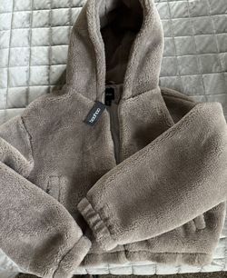 Women’s Teddy Sweater