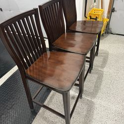 Set of 6 Pier 1 Imports Solid Wood Bar Stools – Dark Wood. NEED GONE ASAP