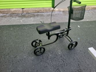 Knee scooter