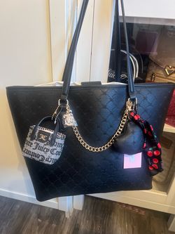 Juicy Couture Tote . New