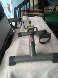 Floor exercise peddler Instride Cycle XL