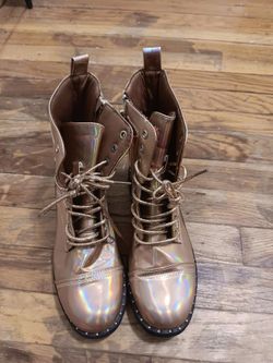 Womans shoes