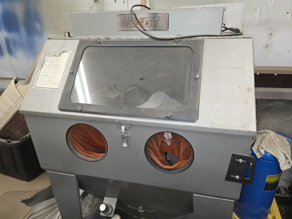 Industrial Blast Cabinet + Dust Collector – $900