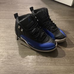 Jordan 12s Retro Hyper Royal Woman’s