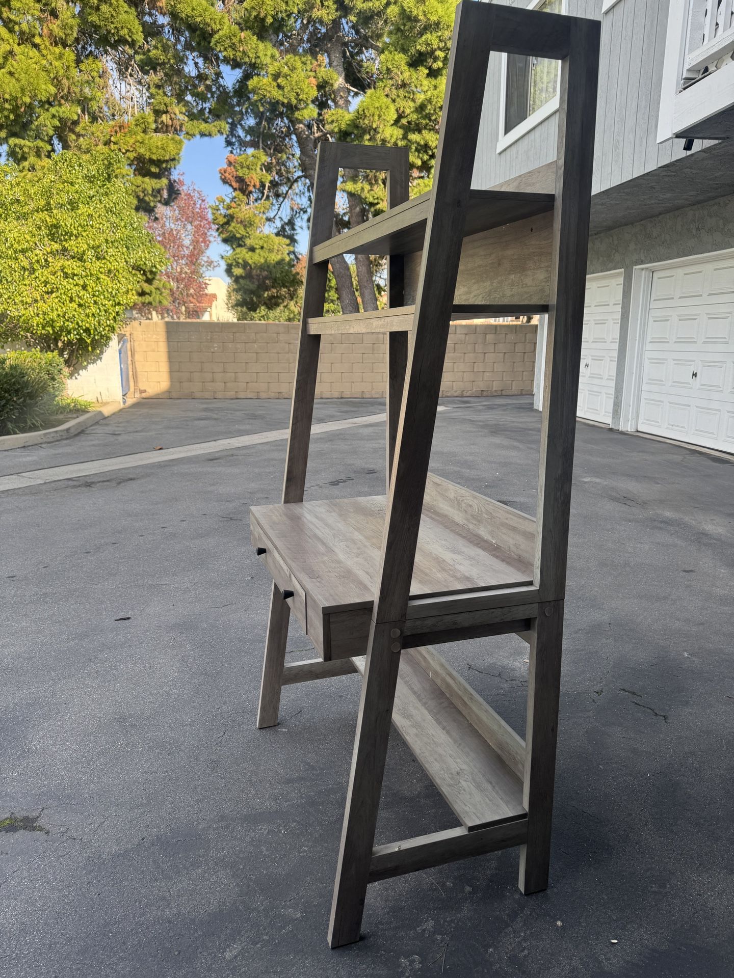 Homenations 36" Ladder PC Desk, Washed Gray