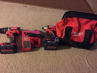 Milwaukee set brushless hammer drill and brushless 1/4 HEX impact driver