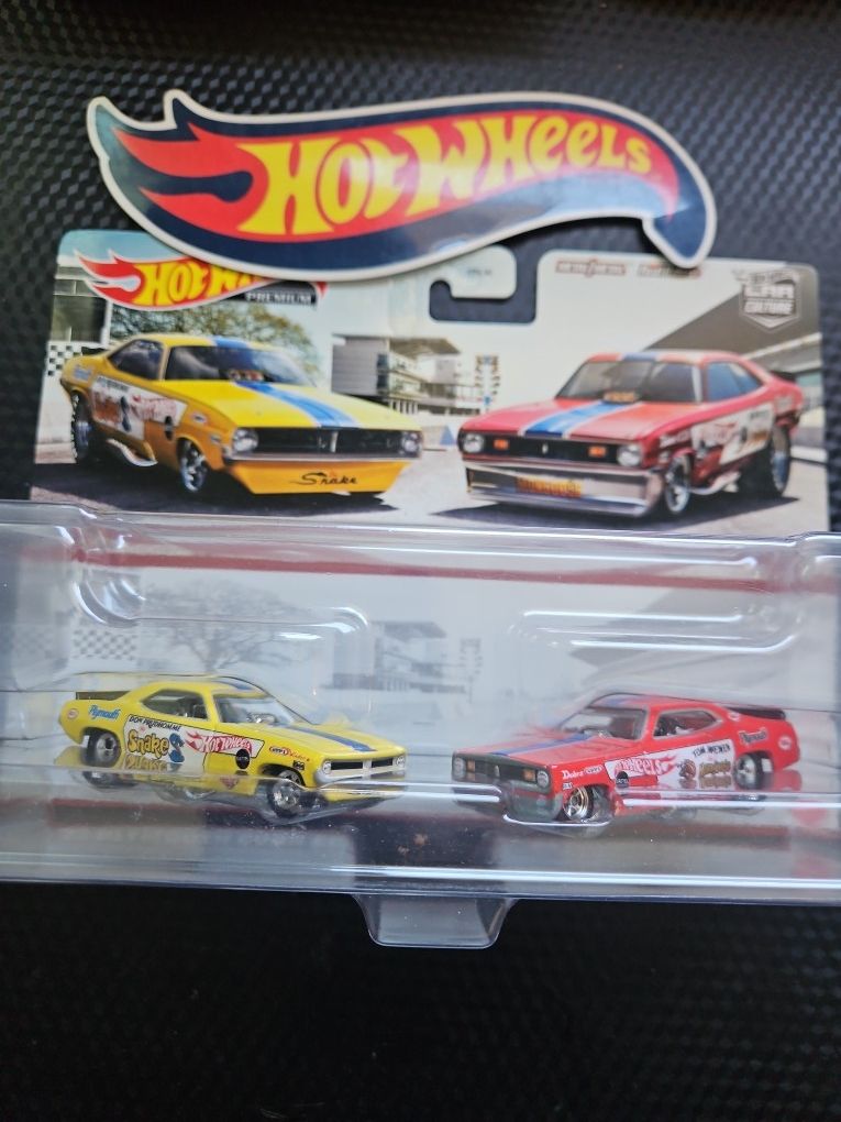 Hot Wheels Premium Car Culture 2 Pack 1972 Plymouth Cudy FC Duster Funny Car