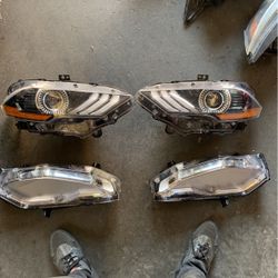 2018-2022 Ford Mustang Headlights And Day Lights