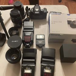 Profesional Camera Equipment Different Prices 