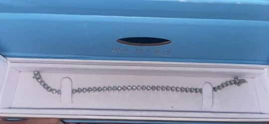 Belacqua tennis bracelet