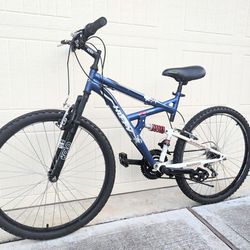 Huffy RockCreek - 26" Mountain bike 