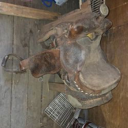 Horse Saddles 