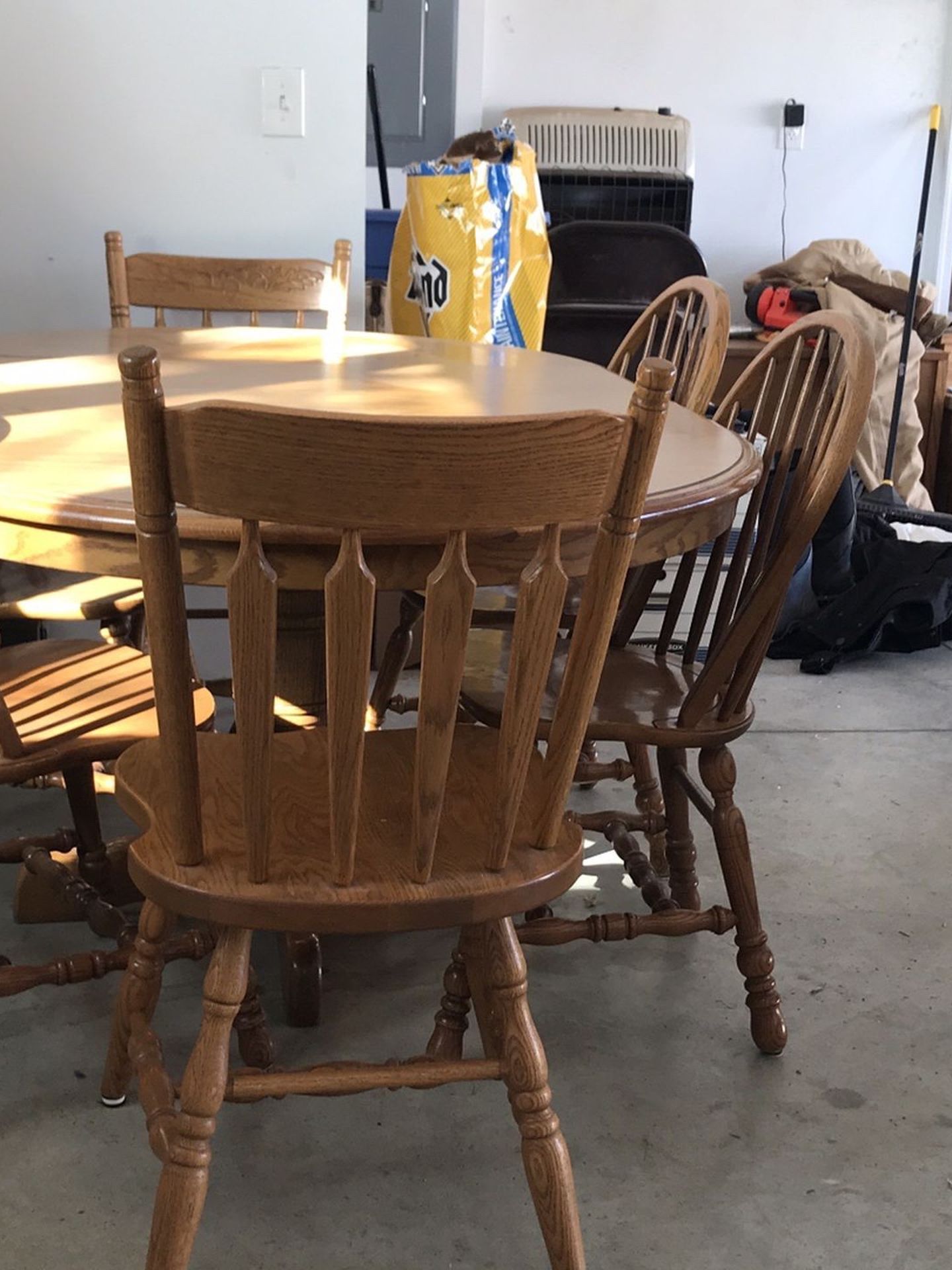 Kitchen Table and 4 Chairs