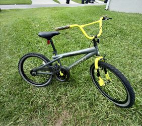 Selling Magna 20” Kids Bike