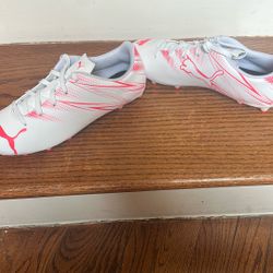 Under Armor Kids Cleats 