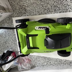 Greenworks 40V 16” Lawn Mower with 2.0 Ah Battery & Charger