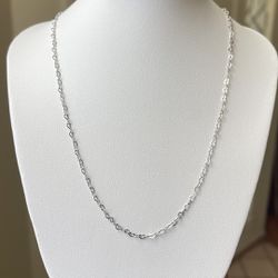 silver hearts necklace 🩶