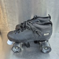 ⛸️ skates mens size 9.