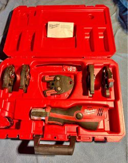 Milwaukee 12v pro press kit with extras