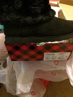 NEW FAUX FUR BOOTS!!!! SALE!!!