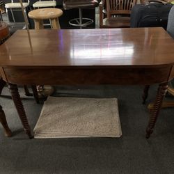 Entry Way Table 