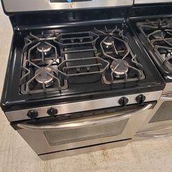 Gas Stoves Used Good Condition 90days Warranty  From $350 Up To $499