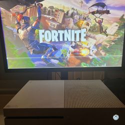 Xbox One  and 24in LG 75hz Monitor