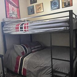 Full Size Top & Bottom Bunk Bed