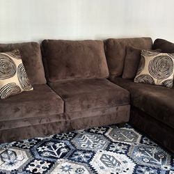 Sectional Couch 