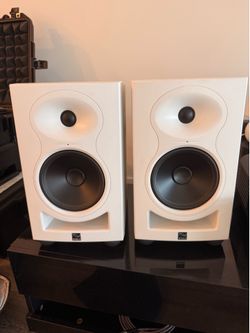 Kali Studio Monitors
