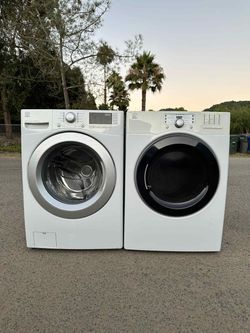 Kenmore washer and dryer laundry