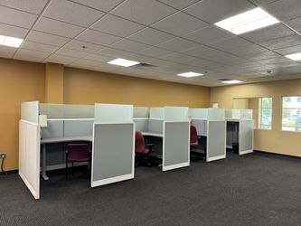 4 Modern Cubicles w/ Electric Adjustable Desks