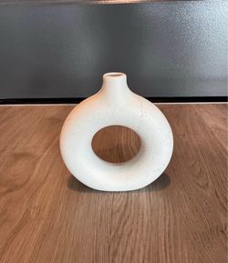Modern White Donut Ceramic Vase 7"H× 6" W