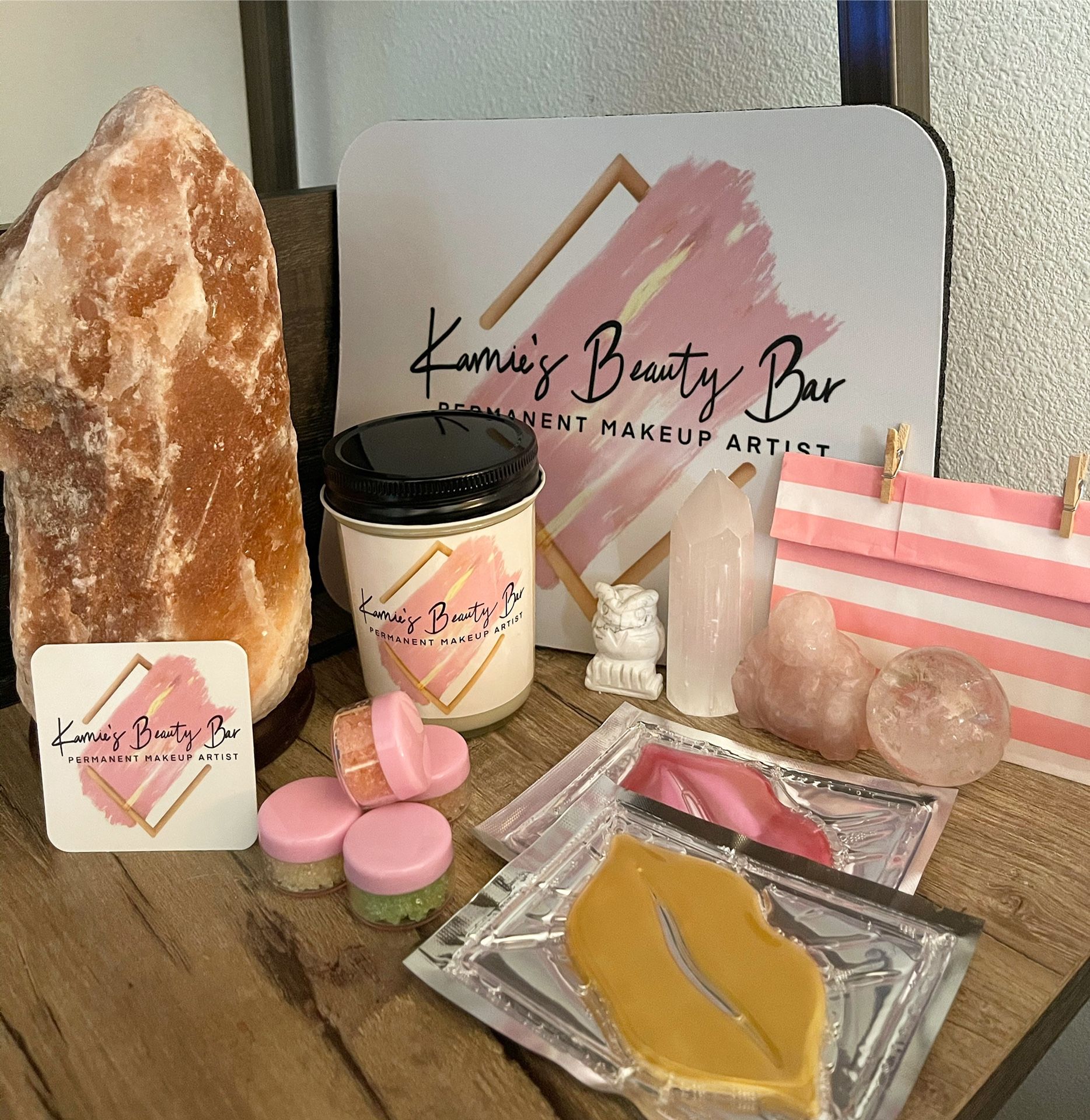 Candles, Lip Scrubs & Lip masks for sale!!!