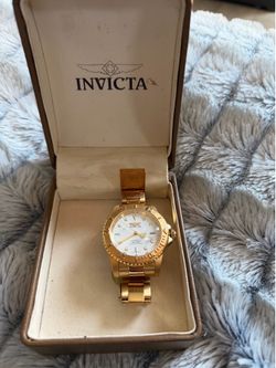 ⌚ Invicta Original Dorado con Caja