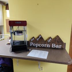 Popcorn Maker Professional By CUISINART  MODEL CPM28
