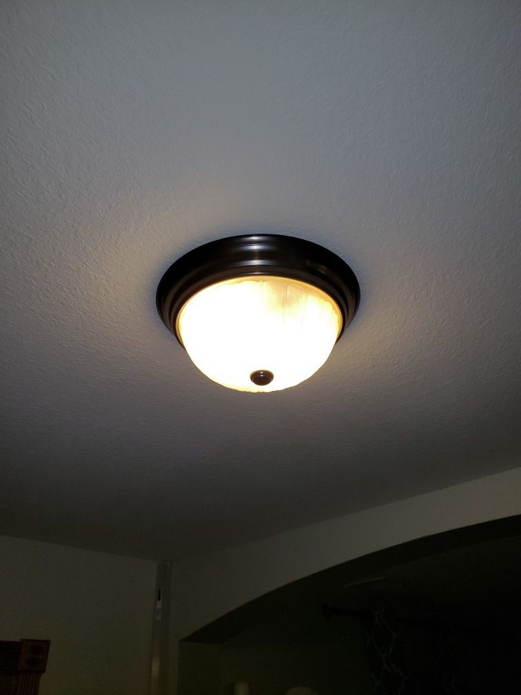 Light 2 bulbs