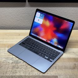 2020 13” MacBook Air - M1 - 8GB - 256GB SSD