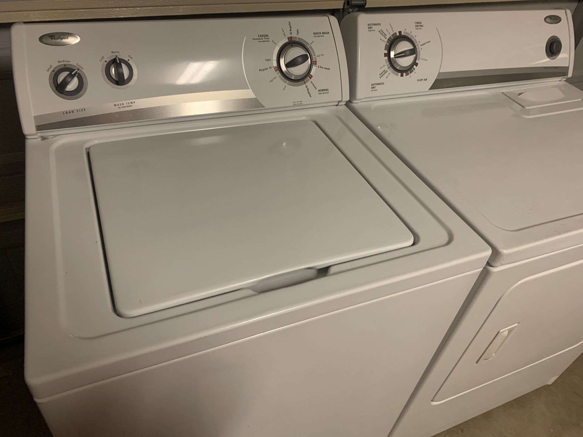 Whirlpool washer and electric dryer