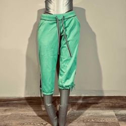 Small Green & Navy Blue Crop Pants