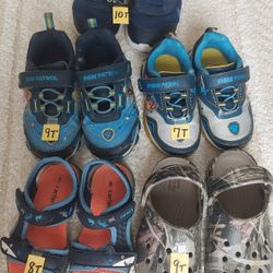 BOYS TODDLER SHOES, $2.00 EACH!  NIKE, CARTER, CROCS, PAW PATROL LIGHT UP