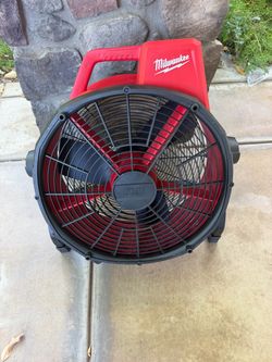 Milwaukee M18 Brushless Cordless Hybrid 18 in. Variable Speed Fan (Tool Only)