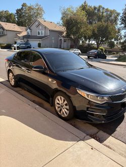 2017 KIA Optima