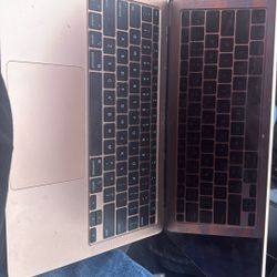 Mac Laptop Airbook 13.3  me