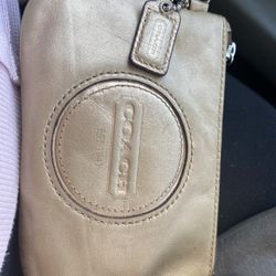 Coach Wristlet 