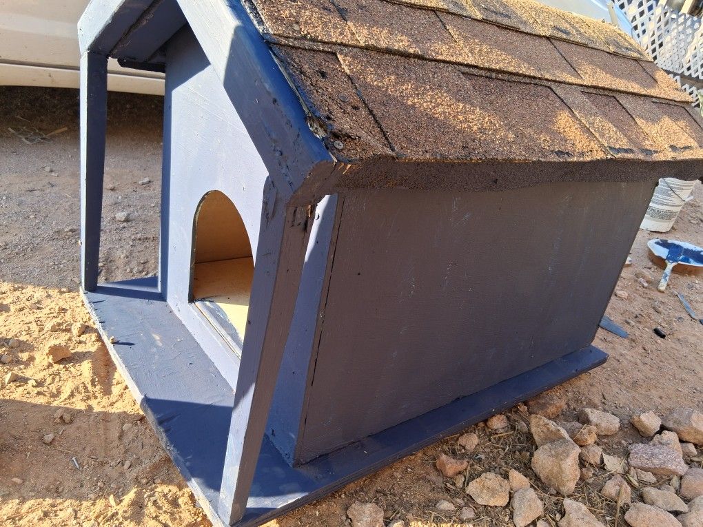 Dog House