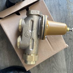 Watts 1 1/4 LF25AUB-23 Water Pressure Reducing Valve