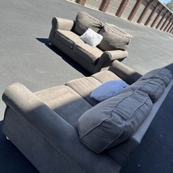 Comfortable Loveseat Couches 